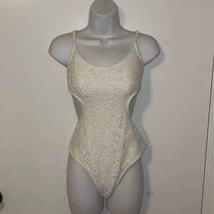 Preowned lace Monokini One-Piece Swimsuit white ivory